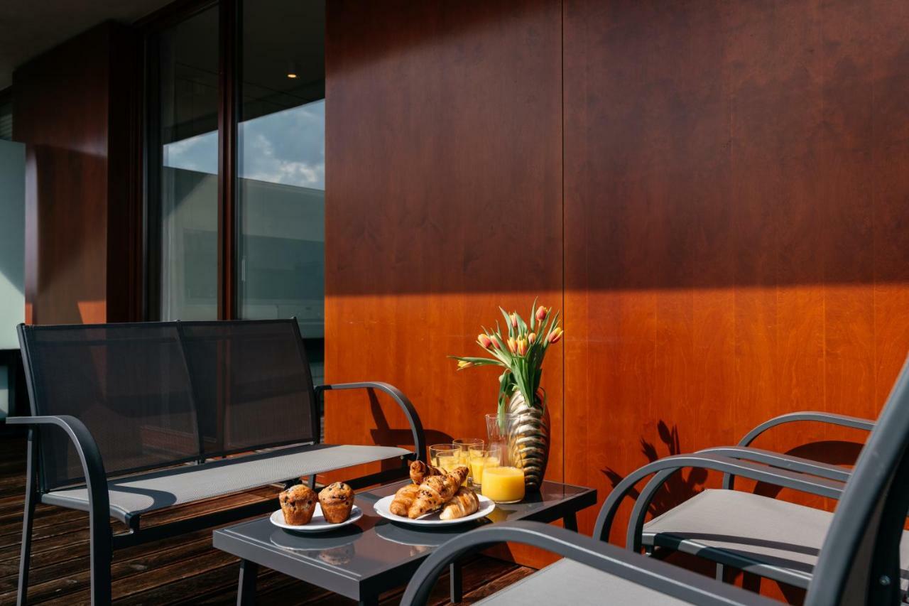 Penthouse Uptown - Loftaffair Apartment Krakow Luaran gambar